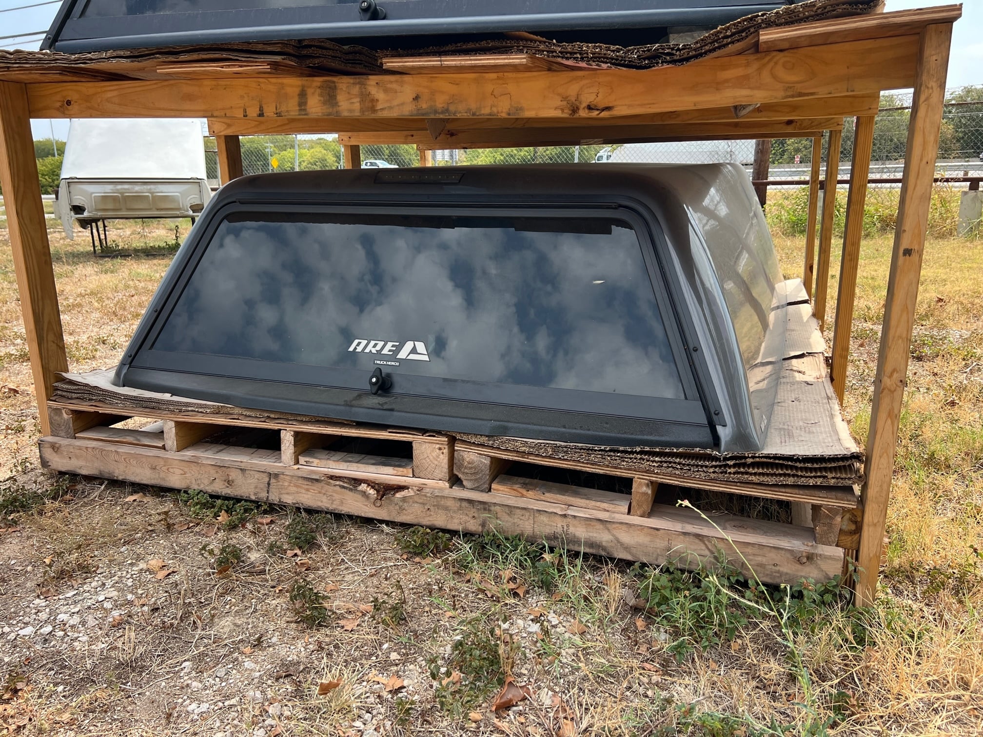 2017-2022 Ford F250/F350 A.R.E V-Series 8′ Bed Solid sides